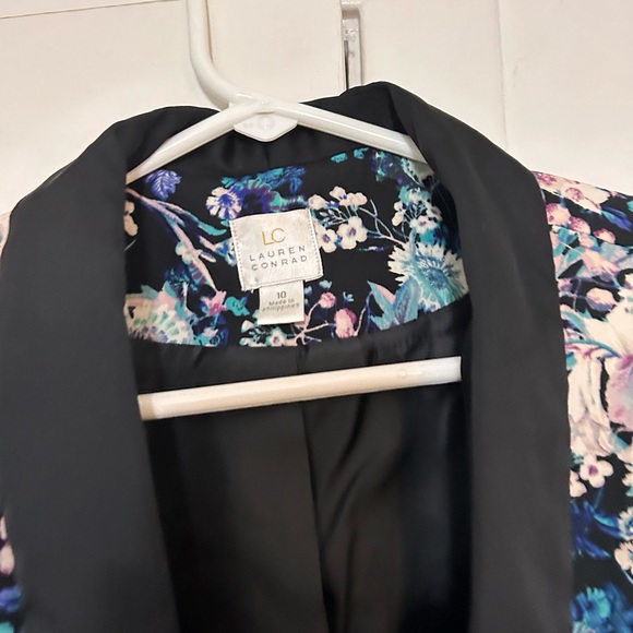 LC floral jacket Lauren Conrad violet blue lightweight like new - Picture 6 of 6